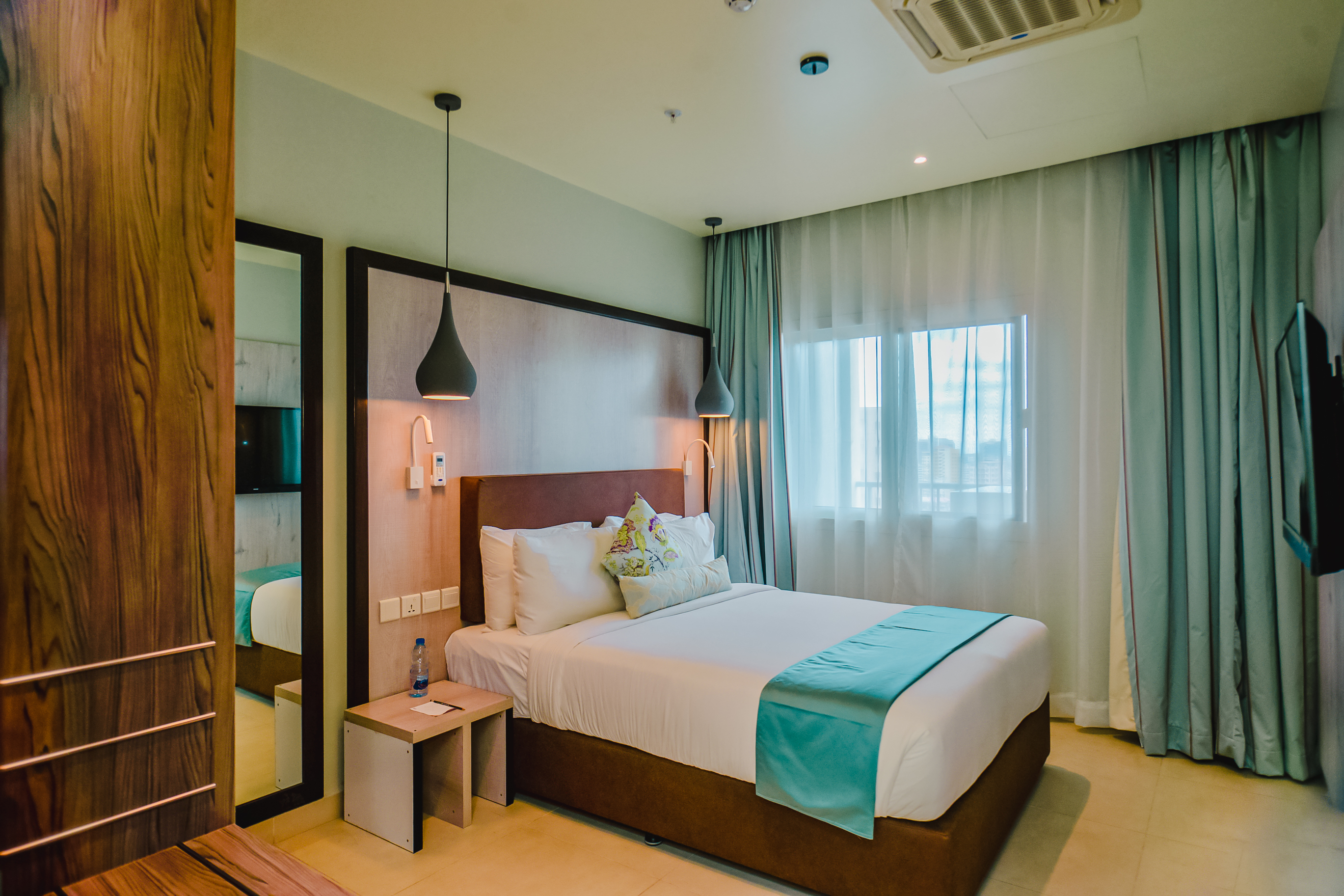 Platinum Suite image