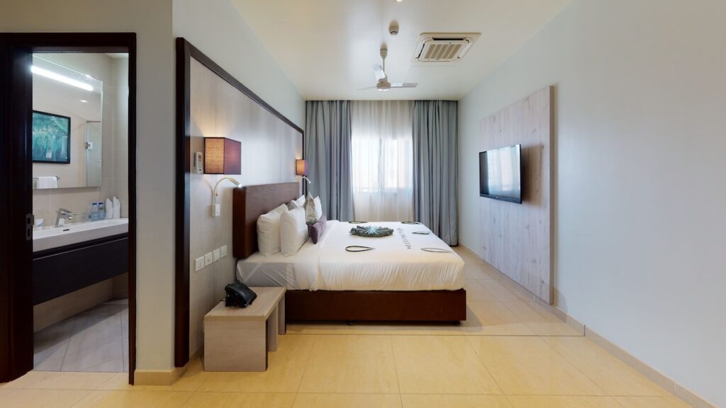 Aura Suites Dar-es-Salaam Studio Suites Bedroom